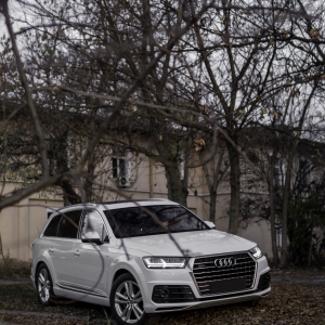 Audi 