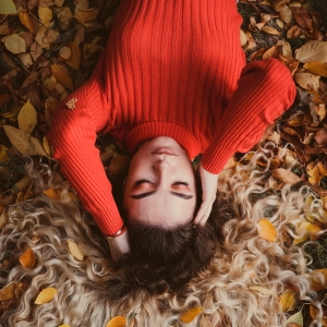 Listen the sound of falling leaves