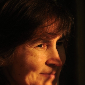 Zâmbet printre raze