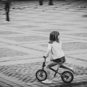 Run girl, go away!