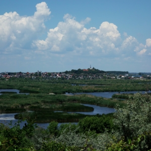 Locul de unde cazi de pe hartă direct în baltă